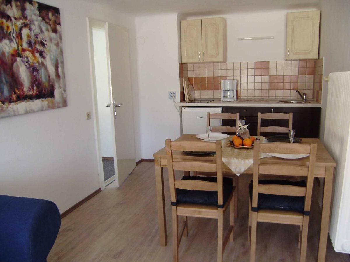 Cafe Vielharmonie Apart-Pension Maria Lankowitz المظهر الخارجي الصورة