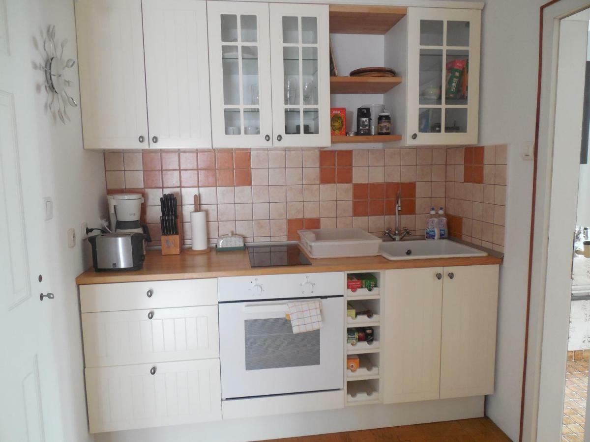 Cafe Vielharmonie Apart-Pension Maria Lankowitz المظهر الخارجي الصورة